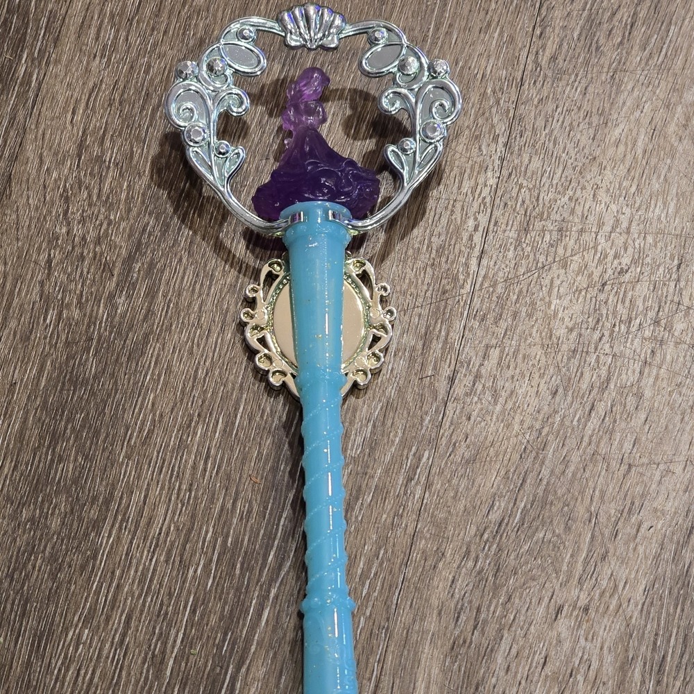 Jakks Disney Princess Little Mermaid Ariel Spinning Toy Wand - Picture 3 of 4